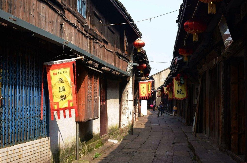 秦朝在大一统之后，秦代郡县制是如何形成的？