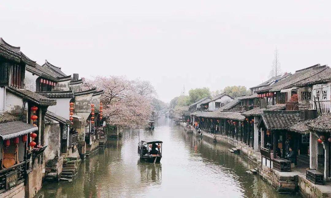 天才AD重回LGD,要与久诚并肩奋战,但是遗憾还是替补